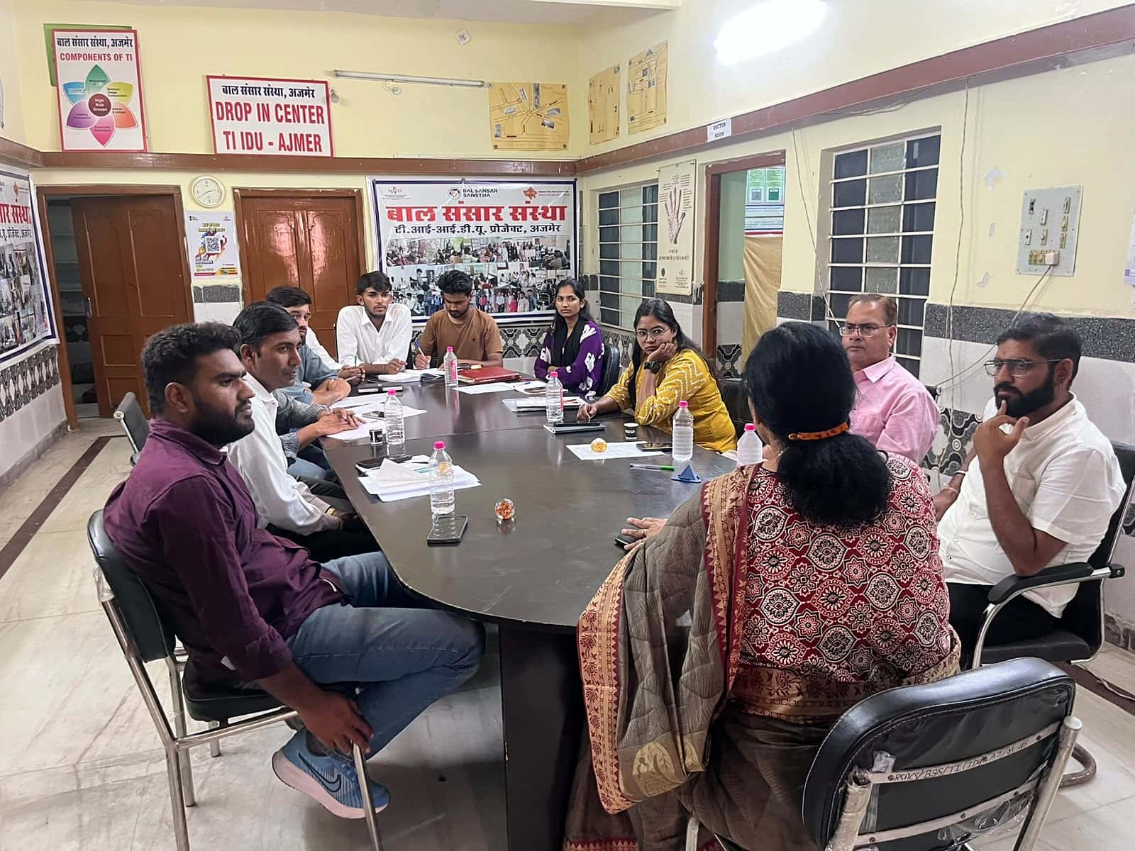 The TI-IDU team at work in the project's drop-in centre in Ajmer
